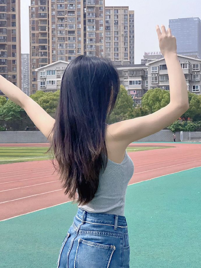 真探第一季 封面